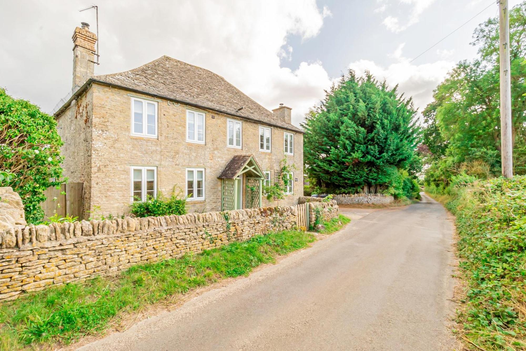 Farmhouse Retreat, 4 Bed, Pet Friendly Long Hanborough エクステリア 写真